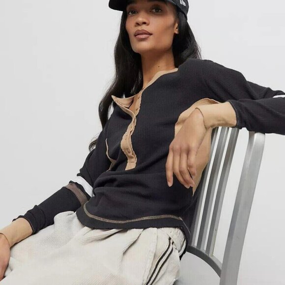 BDG Urban Outfitters Basil Henley Tee Top Long Sleeve Black Waffle M New 255902 - Picture 1 of 9